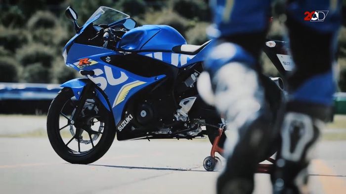 Suzuki Luncurkan Si Kembar GSX-R150 dan GSX-S150