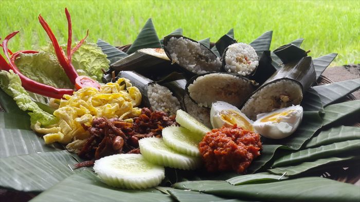 Begini Cara Pembuatan Nasi Lemeng Khas Desa Banjar