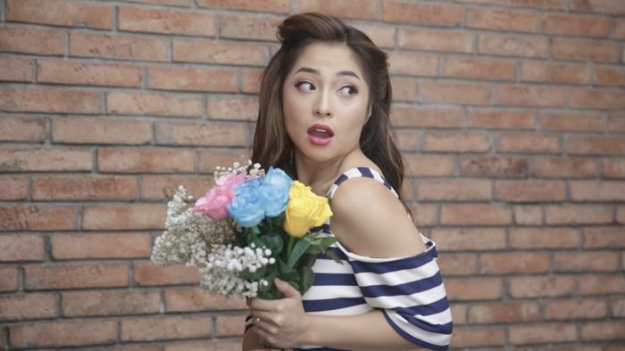 Tas Mahal atau Sepatu Mahal, Nikita Willy Pilih Mana?