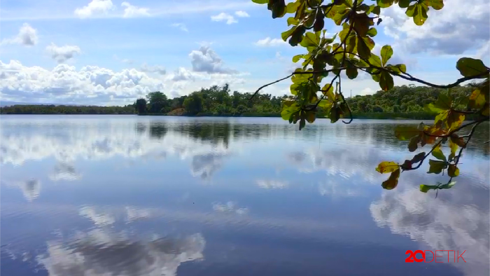 Danau Dendam Tak Sudah, antara Kisah Buaya dan Jejak Kolonialisme