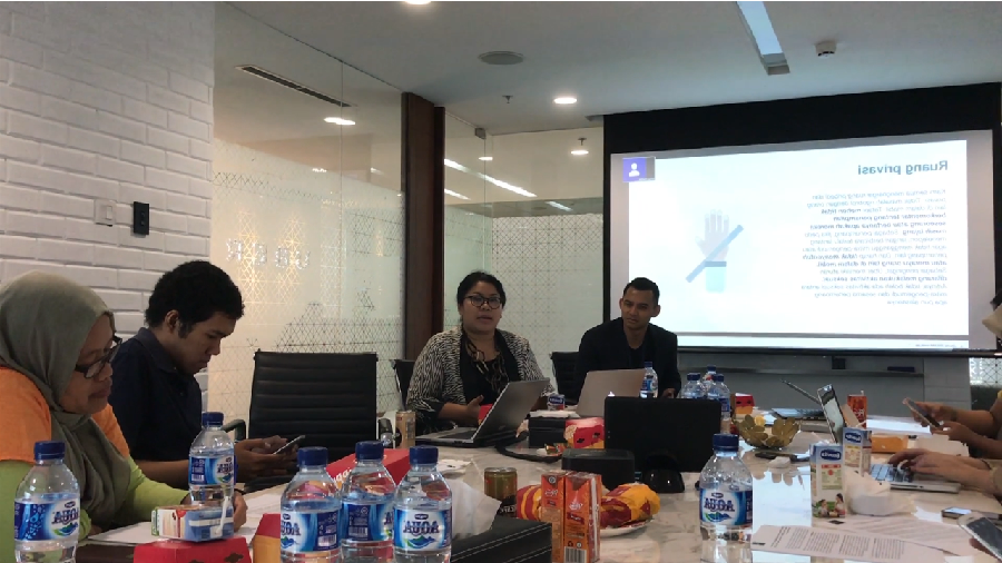 Penumpang di Bawah 17 Tahun Dilarang Naik Uber
