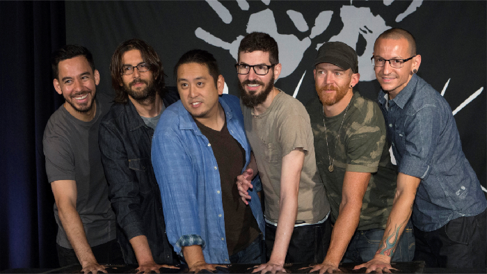 Melihat Perjalanan Karier Chester Bennington