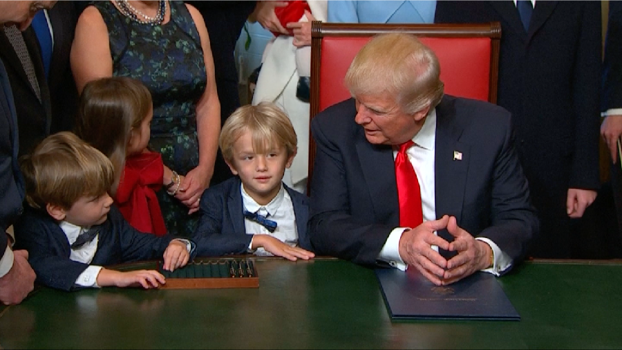 Email Bos Uber yang Isinya Menghujat Donald Trump Bocor