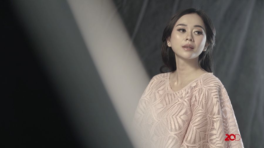 Aura Kasih Awali Karier Lewat Beauty Pageants