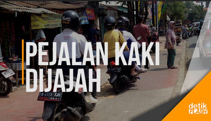 Saat Hak Pejalan Kaki Dirampas Pedagang