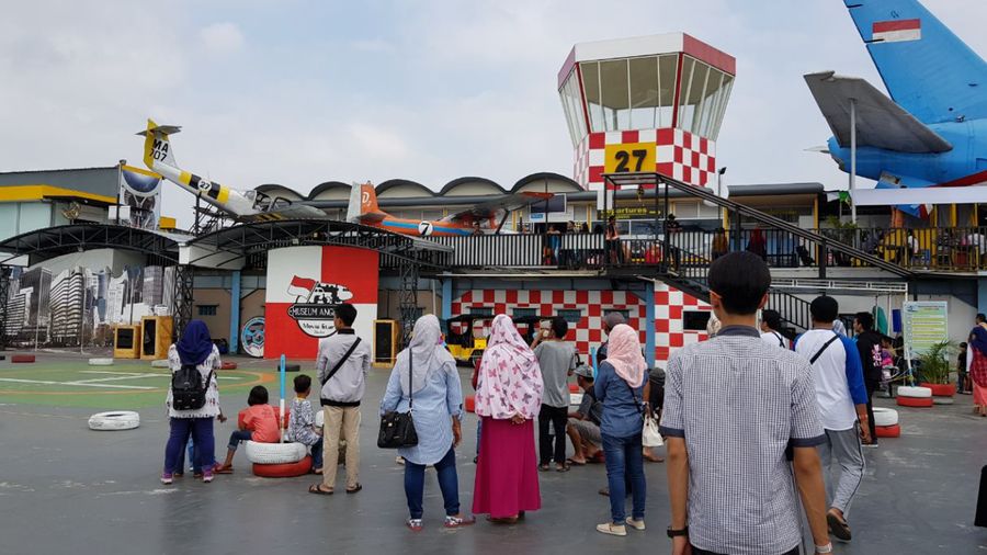 Rame! Museum Angkut Dipenuhi Pengunjung 