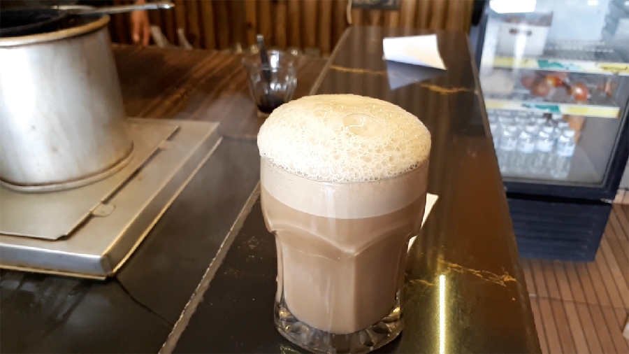 Melihat Proses Pembuatan Kopi Tarik Aceh