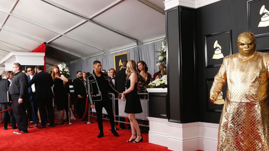 Gaya Demi Lovato Hingga Katy Perry di Red Carpet Grammy 2017