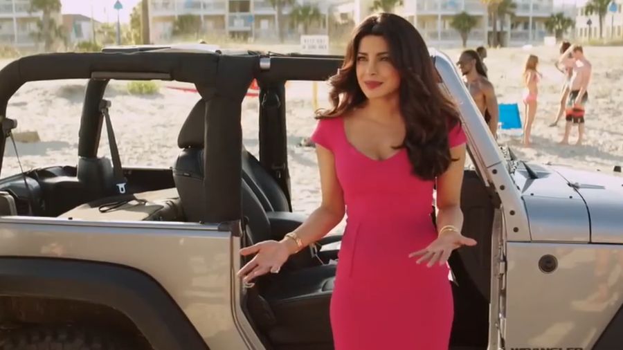 Berbadan Sexy, Kok Priyanka Chopra Malu Berbikini?