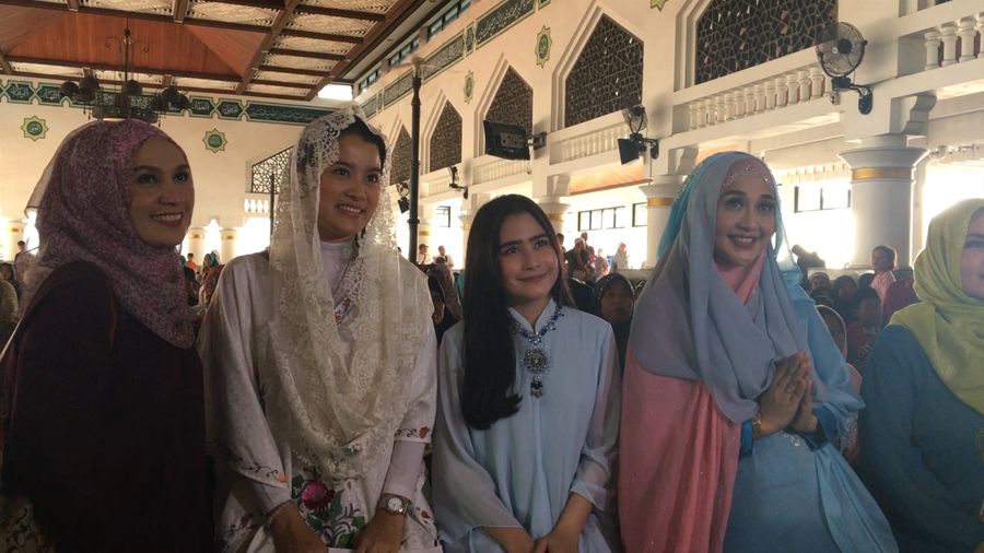 Ini Tradis Lebaran di Rumah Marcella Zalianty 