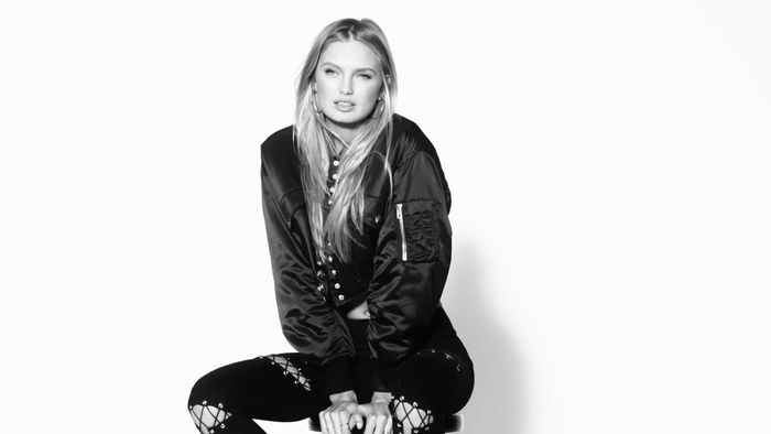 Seksi! Model Victoria’s Secret di Klip David Guetta dan Justin Bieber