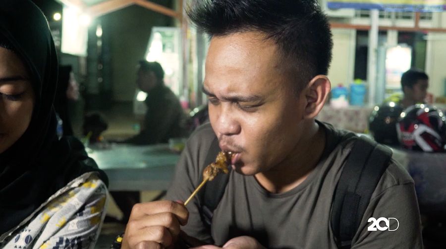 Vlog Tapal Batas : Merasakan Sate dan Bakso Rusa Khas Merauke