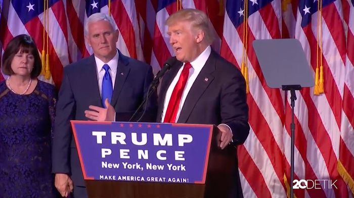 Donald Trump Kalahkan Hillary Clinton