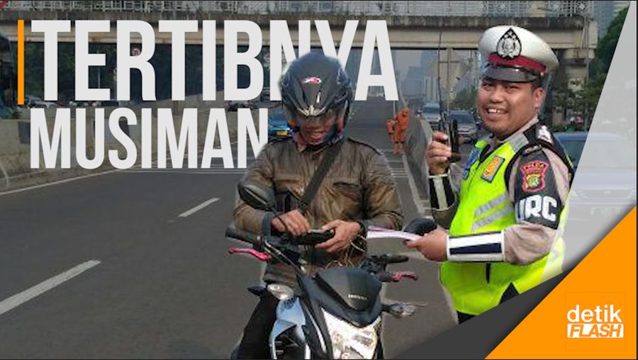 Polisi Pergi, Pemotor Terobos Lagi JLNT Casablanca
