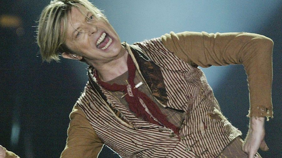 Album Blackstar David Bowie Raih Dua Grammy