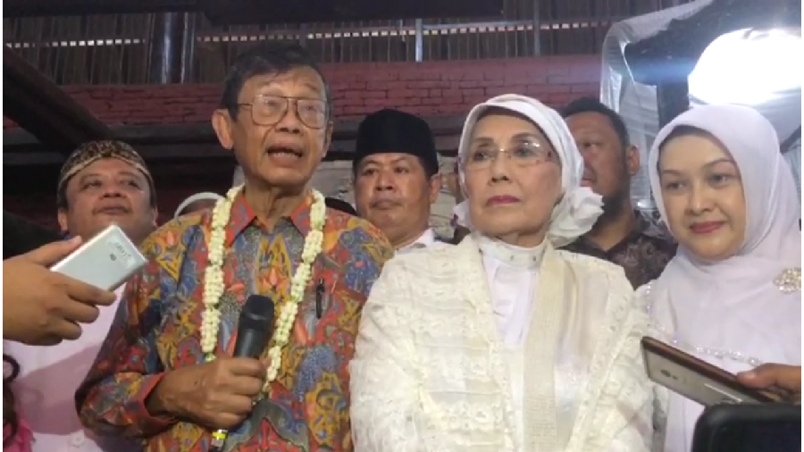 Ajip Sederhana, Nani Wanita Cantik