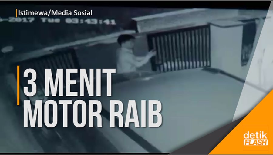 Hanya Butuh Tiga Menit Maling di Cirebon Ini Curi Motor