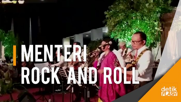 Rock! Aksi Menteri Jokowi Guncang Pelaminan Putri Mensesneg