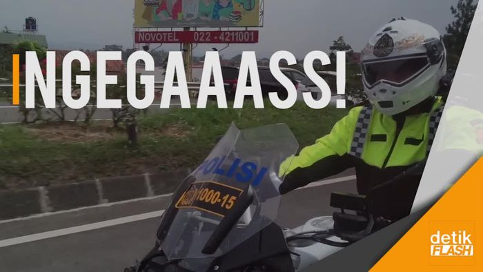 Brum! Naik Moge, Kakorlantas Cek Arus Lalin dari Bandung ke Puncak