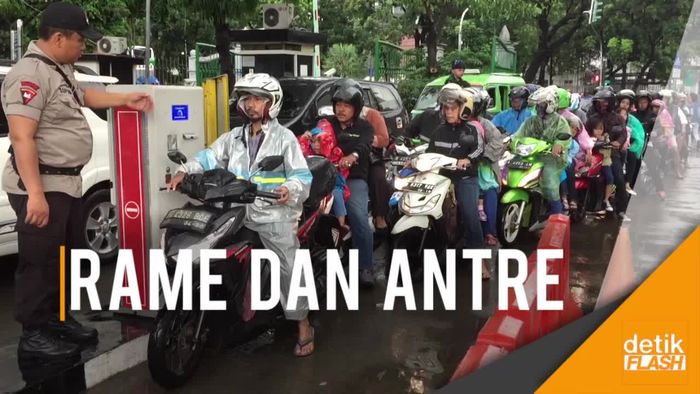 Magnet Parkir Irti Bagi Pemburu Malam Tahun Baru