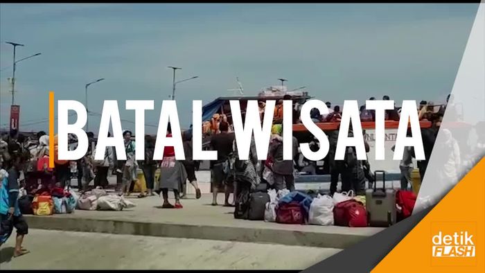 Ribuan Wisatawan ke Kepulauan Seribu Terlantar