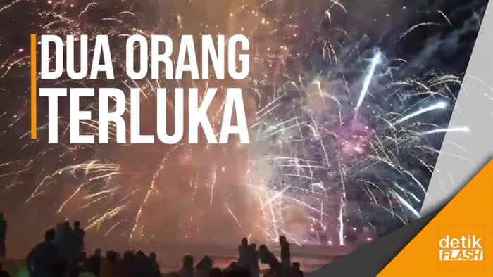 Petaka Kembang Api di Pantai Australia Meledak Sebelum Waktunya