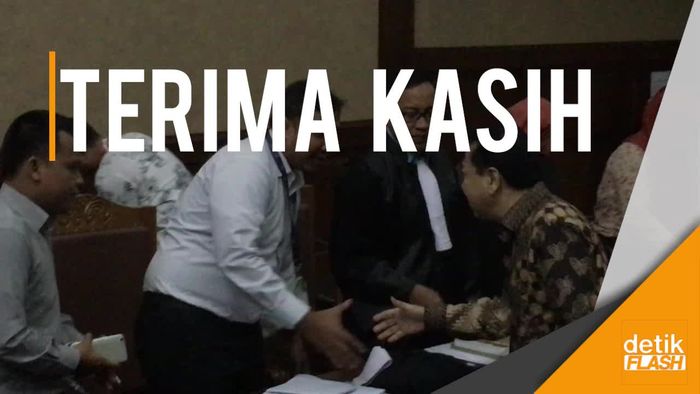 Respons Novanto setelah Eksepsinya Ditolak dan Sidang Berlanjut