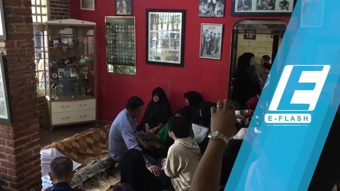Begini Suasana Rumah Duka Yon Koeswoyo