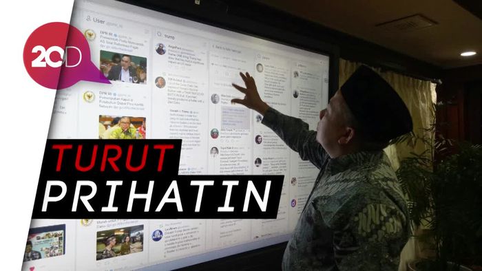 Lewat Twitter, Ternyata Fahri Hamzah Kepoin Ahok!