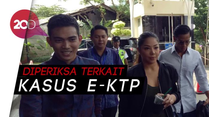 Tiba di KPK, Begini Gaya Dua Anak Novanto Dwina dan Rheza