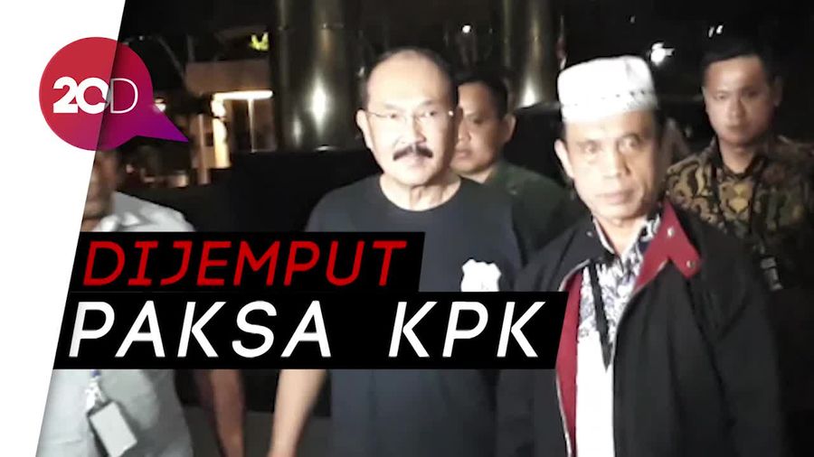 Dijemput Paksa, Fredrich Yunadi Digiring ke KPK!