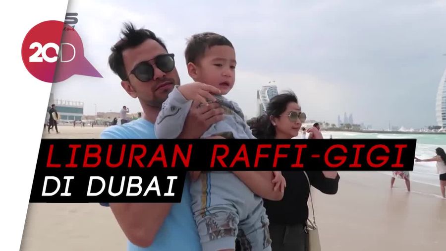 Guling-guling Mesra Raffi dan Nagita Saat Berlibur di Dubai