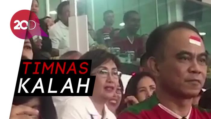 Ekspresi dan Teriakan Jokowi Saksikan Laga Timnas Vs Islandia