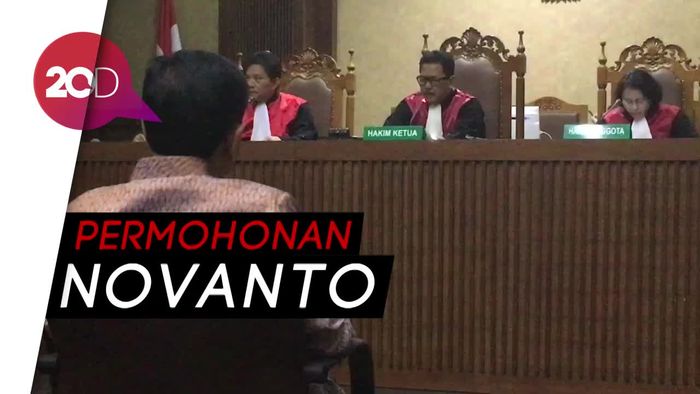 Novanto Ajukan Permohonan Bertemu Keluarga di Sela Persidangan