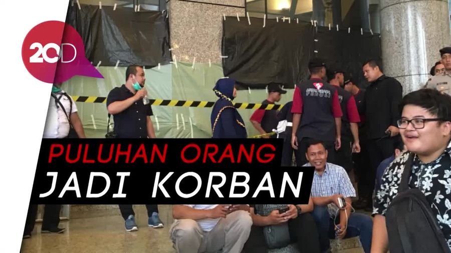 Kaca Tower II Gedung BEI Ditutupi Plastik, Police Line Melintang