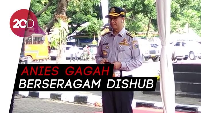 Bila Anies Berseragam Dishub Jadi Pembina Apel 