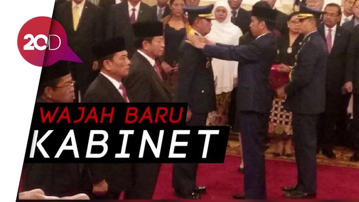 Resmi! Jokowi Lantik Menteri dan KSAU Baru