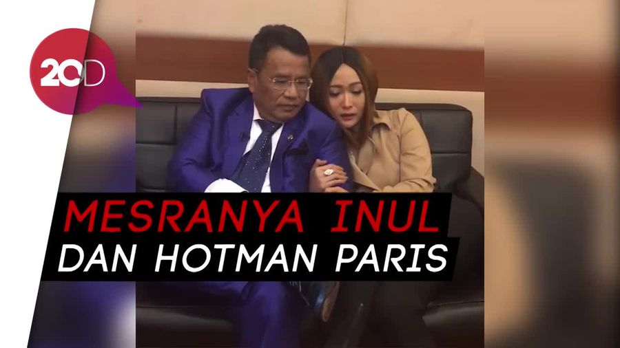 Momen Kemesraan Inul dan Hotman Paris