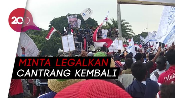 Aksi Aliansi Nelayan Indonesia di Monas