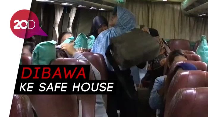 82 Calon TKW Ilegal di Pondok Kopi Dibawa ke RPTC Bambu Apus