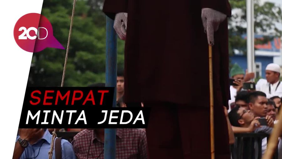 Divonis Bersalah, Muncikari Online di Aceh Dicambuk 37 Kali