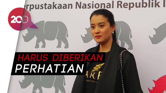 Kepedulian Marcella Zalianty untuk Badak Sumatera