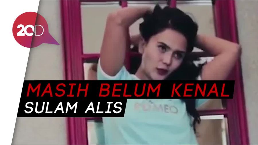 Begini Penampilan Anggita Sari Waktu SMA