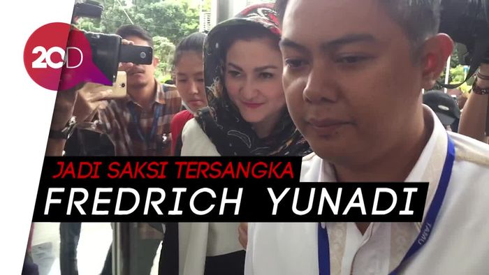 Istri Setnov Penuhi Panggilan KPK