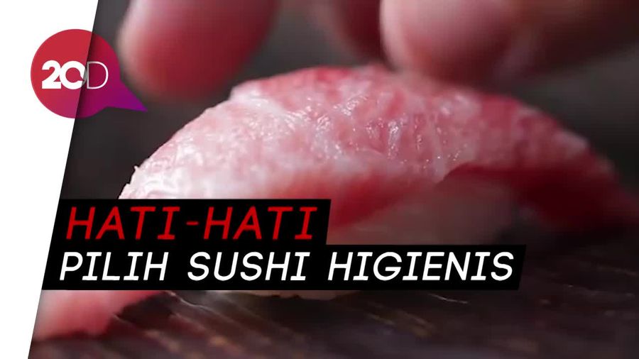 Hii... Ini Cacing Pita 1,7 Meter dari Perut Pencinta Sushi