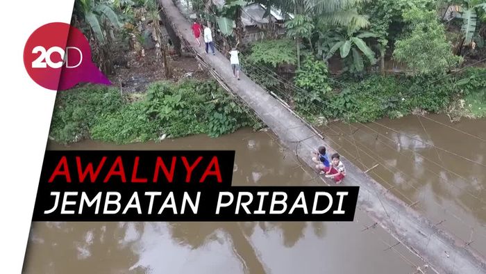 Jadi Milik Umum Jembatan Gantung Srengseng Sawah Tadinya Jembatan Pribadi 