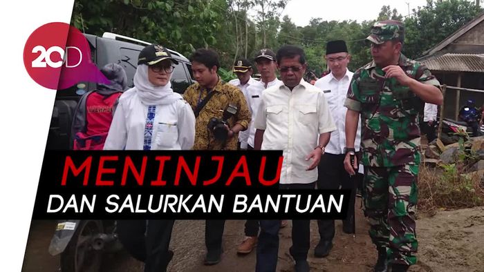 Pasca Gempa 6,1 SR, Mensos Sambangi Desa Cimandiri