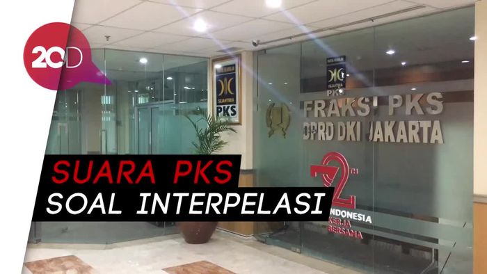 PKS Nilai Kebijakan Anies-Sandi Perlu Dikaji, Bukan Diinterpelasi
