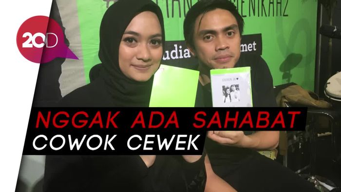 Keluar dari Friendzone Ala Ayudia Bing Slamet dan Ditto