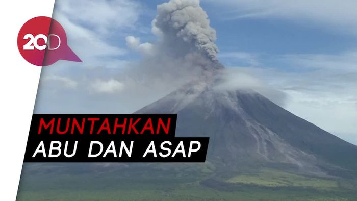 Gunung Mayon di Filipina Meletus!
